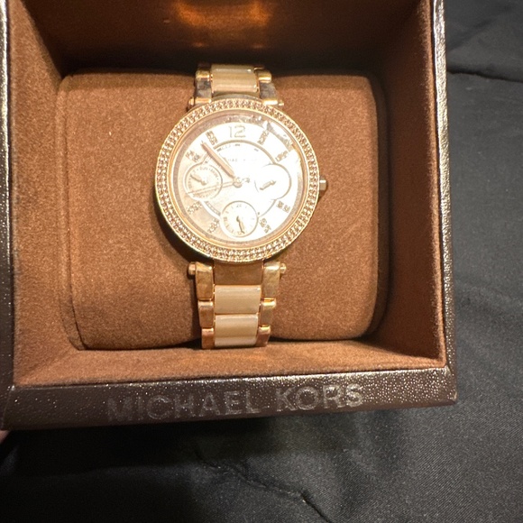 Michael Kors women’s watch main image 4